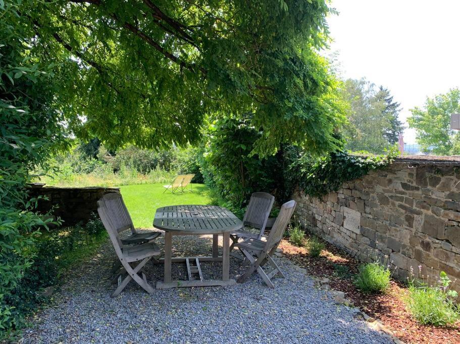 A L'entree Du Verger - Charmante Maison En Pierres Сasa de vacaciones *