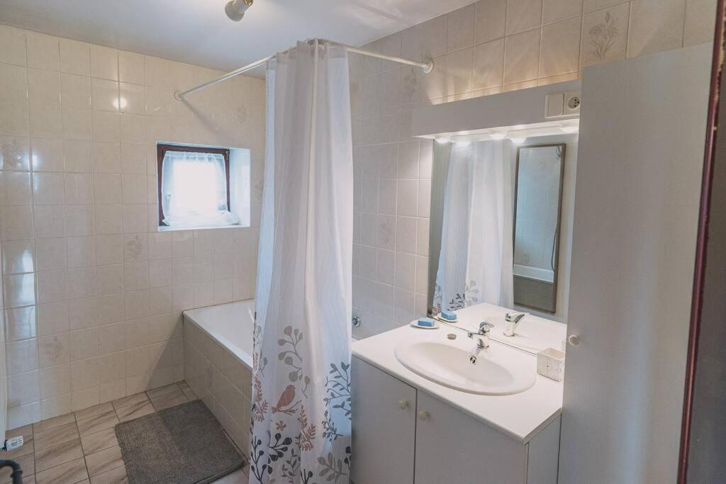 A L'entree Du Verger - Charmante Maison En Pierres Holiday home Dinant